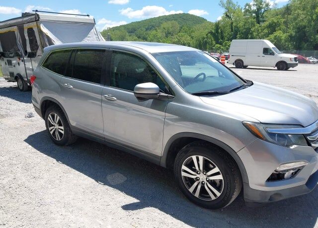 2016 HONDA Pilot