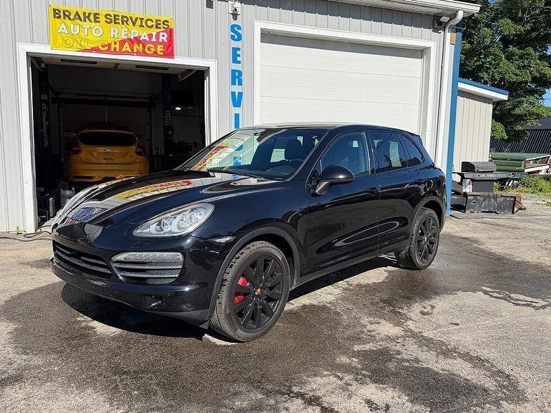 2011 PORSCHE Cayenne