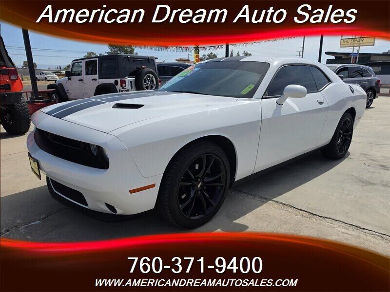2017 DODGE Challenger