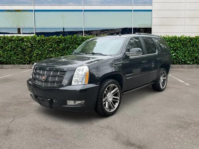 2012 CADILLAC Escalade