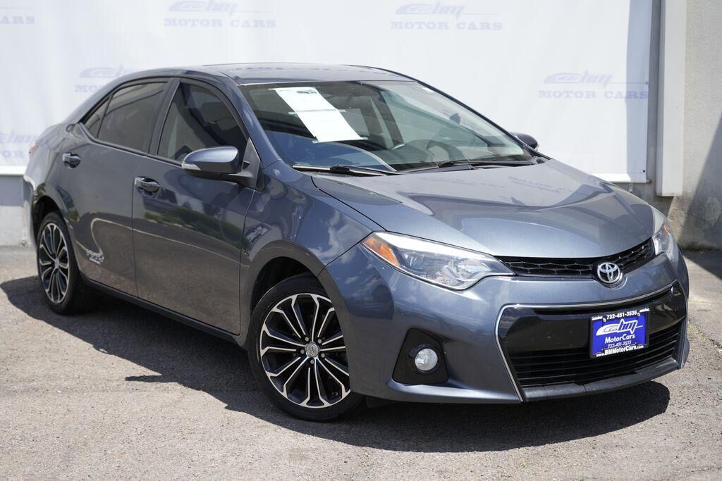 2014 TOYOTA Corolla