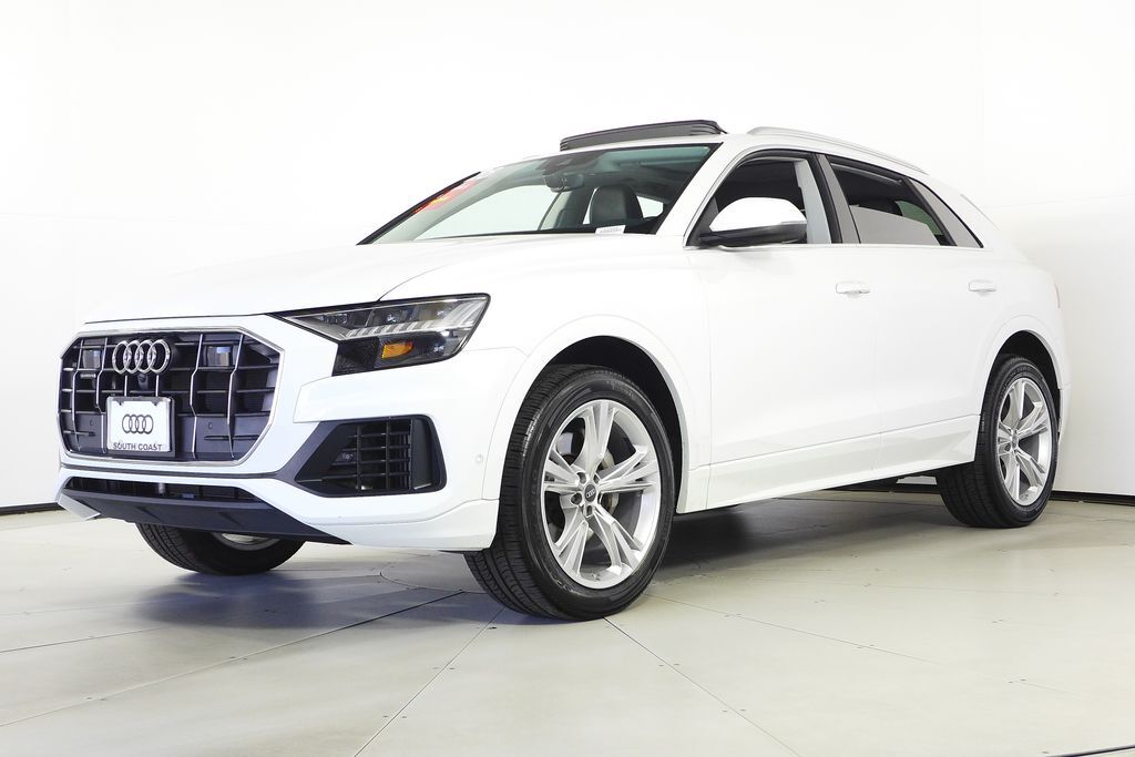 2023 Audi Q8