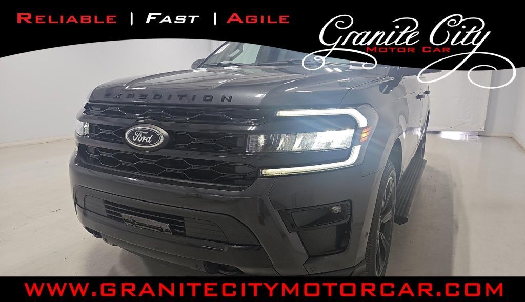 2022 FORD Expedition
