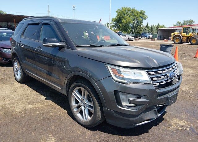 2017 FORD Explorer
