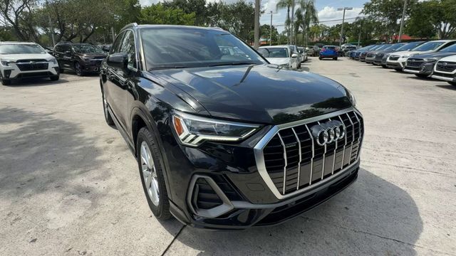 2025 Audi Q3