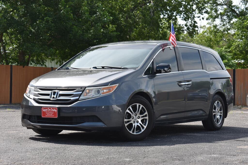 2013 HONDA Odyssey