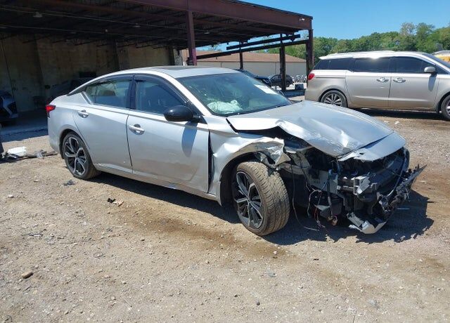 2023 NISSAN Altima
