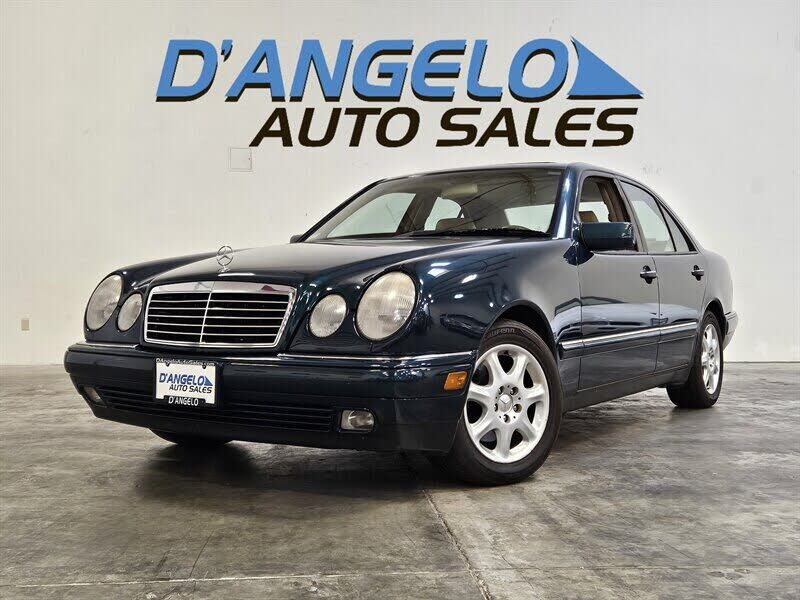1998 MERCEDES-BENZ E-Class