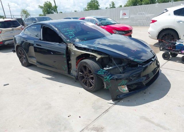 2018 TESLA Model S