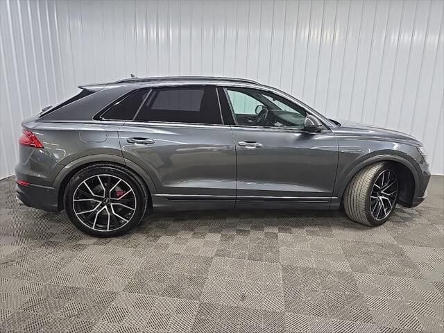 2022 Audi SQ8