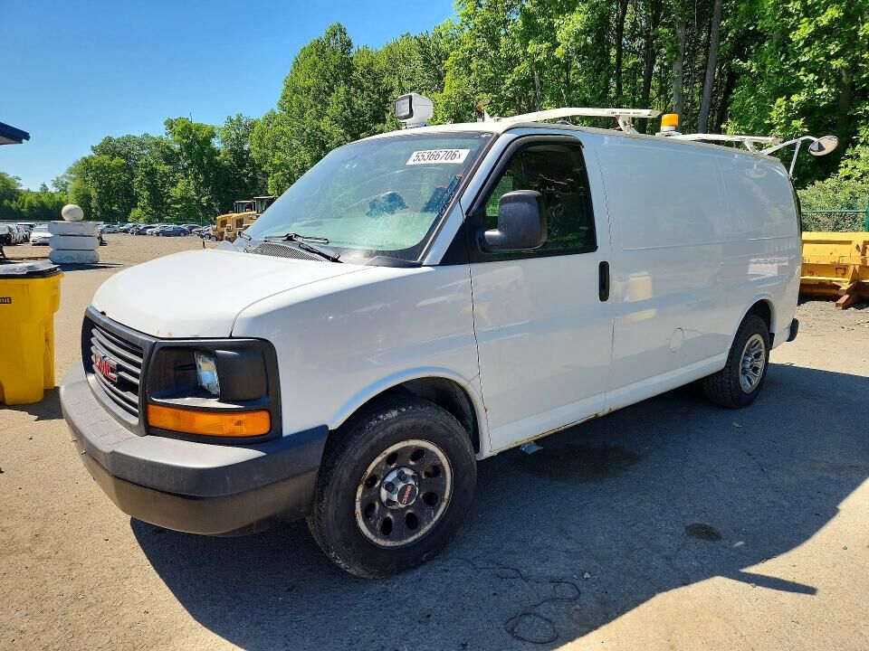 2014 GMC Savana