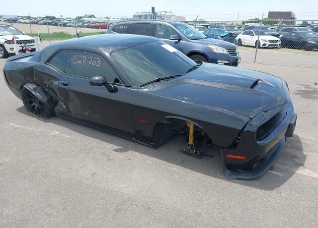 2019 DODGE Challenger