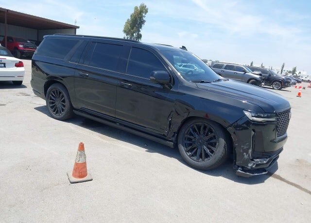 2021 CADILLAC Escalade ESV
