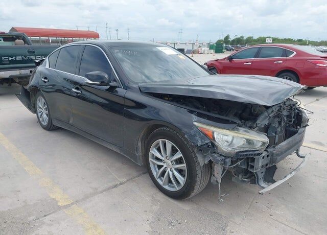 2015 INFINITI Q50