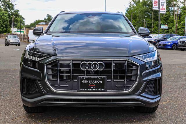 2023 Audi Q8