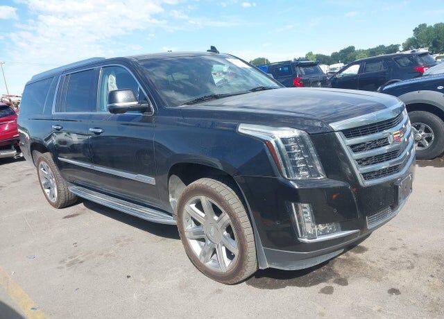 2019 CADILLAC Escalade ESV