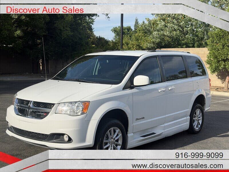 2020 DODGE Grand Caravan