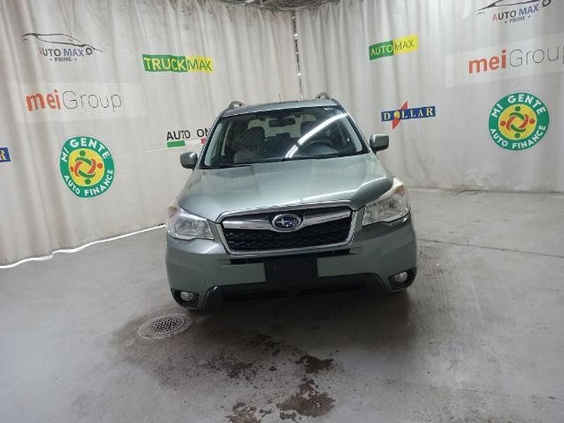2015 SUBARU Forester