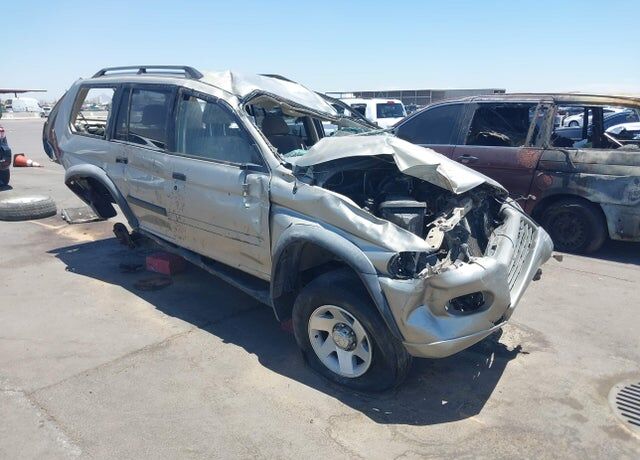 2003 MITSUBISHI Montero Sport