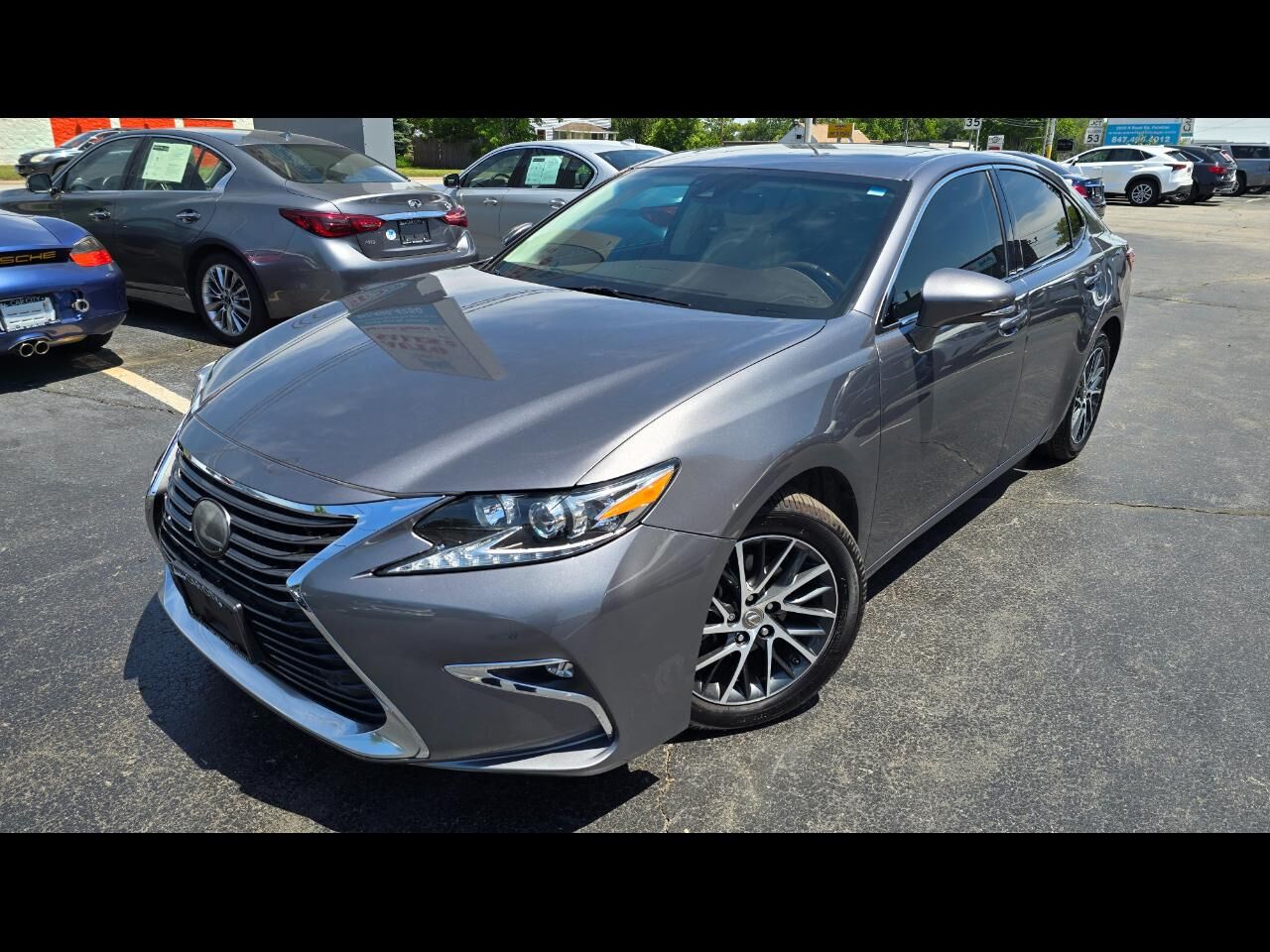 2018 LEXUS ES