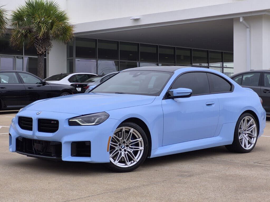 2025 BMW M2