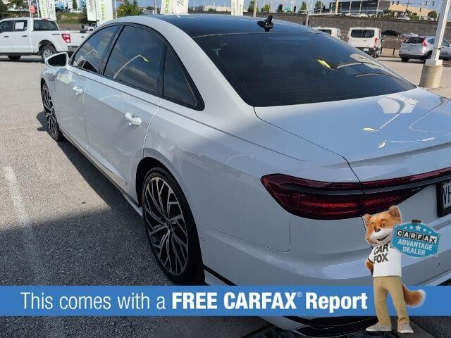 2021 Audi A8