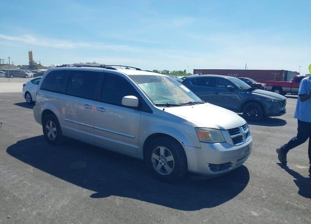 2008 DODGE Caravan