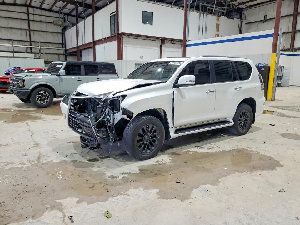 2020 LEXUS GX