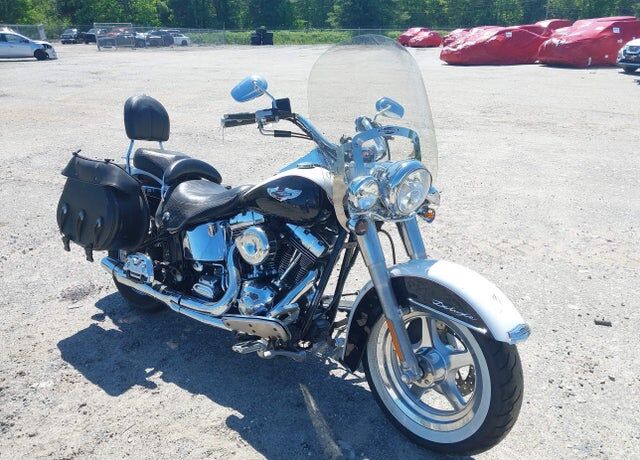 2005 HARLEY DAVIDSON Softail Deluxe