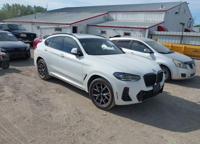 2023 BMW X4