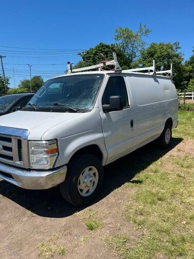 2014 FORD E-250