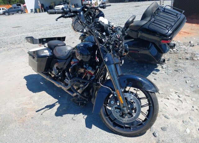 2022 HARLEY DAVIDSON FLHXSE / CVO Street Glide