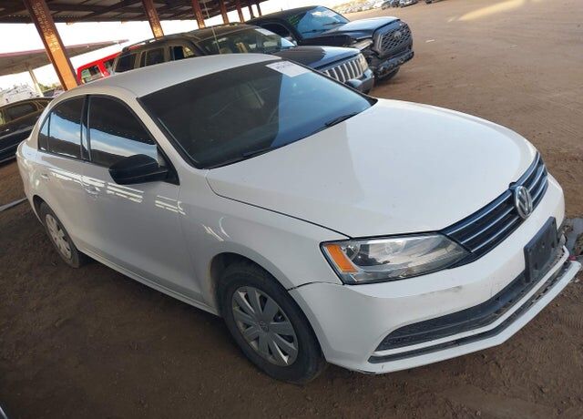 2016 VOLKSWAGEN Jetta