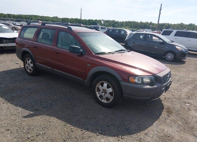 2001 VOLVO V70