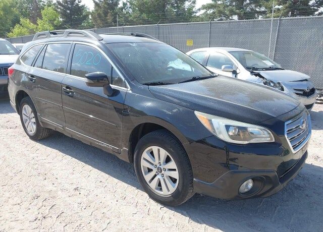 2016 SUBARU Outback