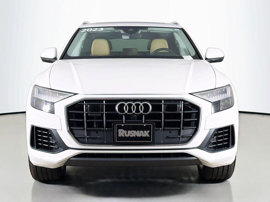 2023 Audi Q8