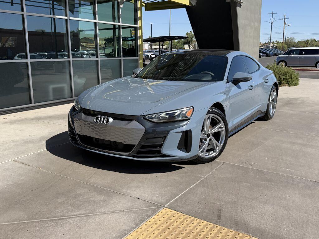 2022 Audi e-tron