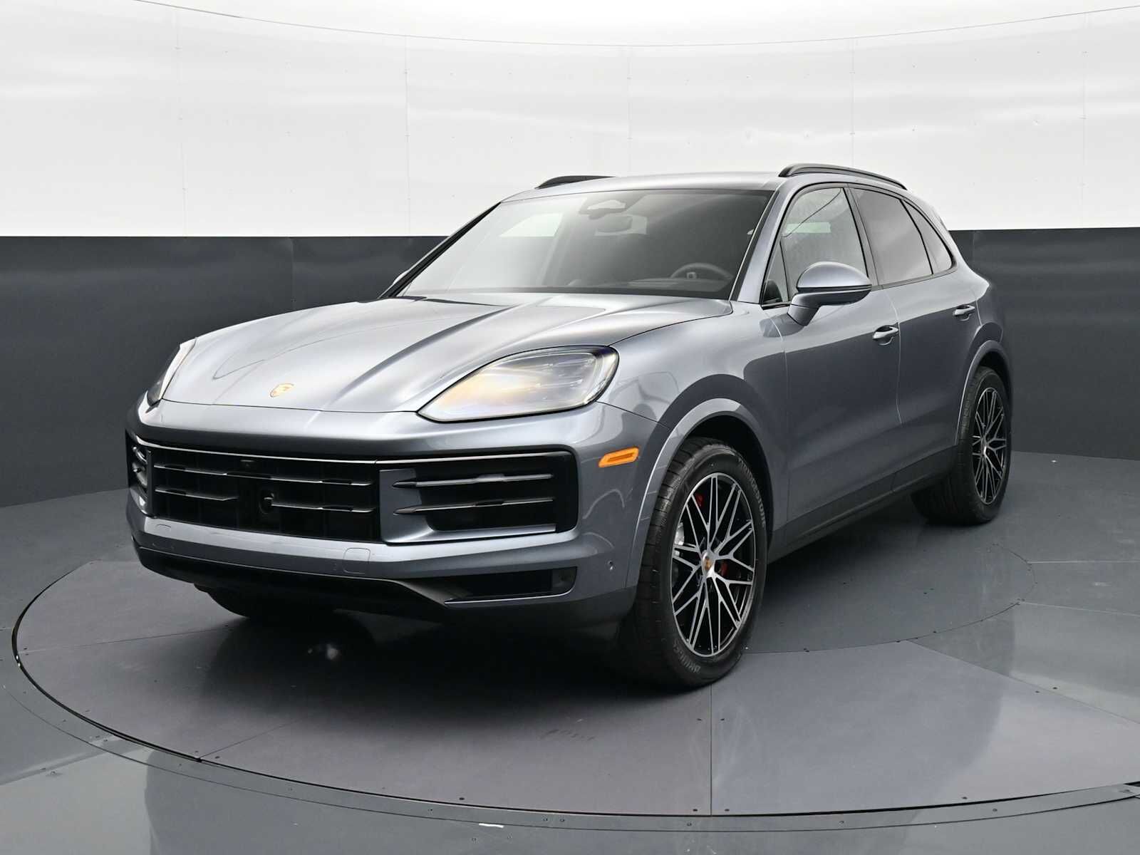 2026 PORSCHE Cayenne