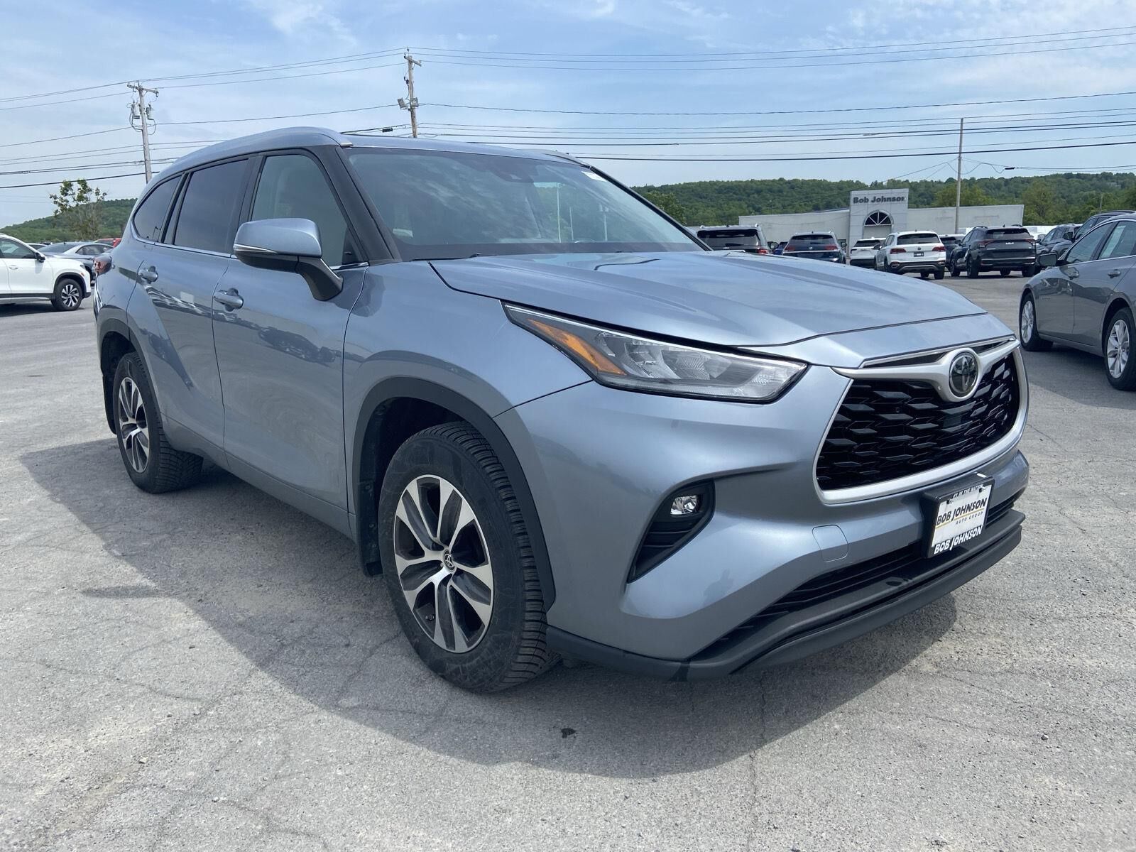 2020 TOYOTA Highlander