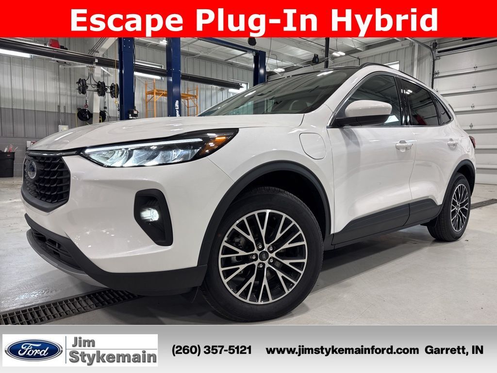 2025 FORD Escape