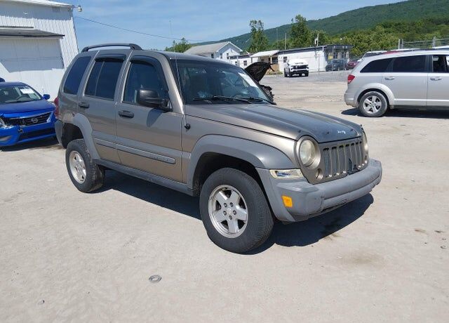 2005 JEEP Liberty