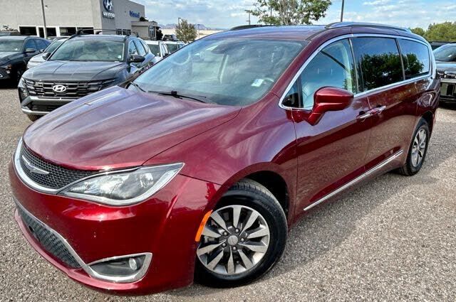 2020 CHRYSLER Pacifica