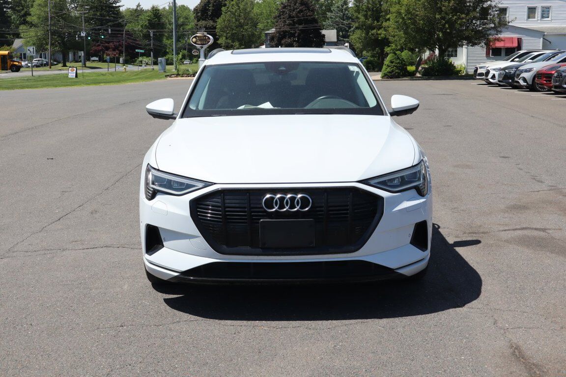 2021 Audi e-tron