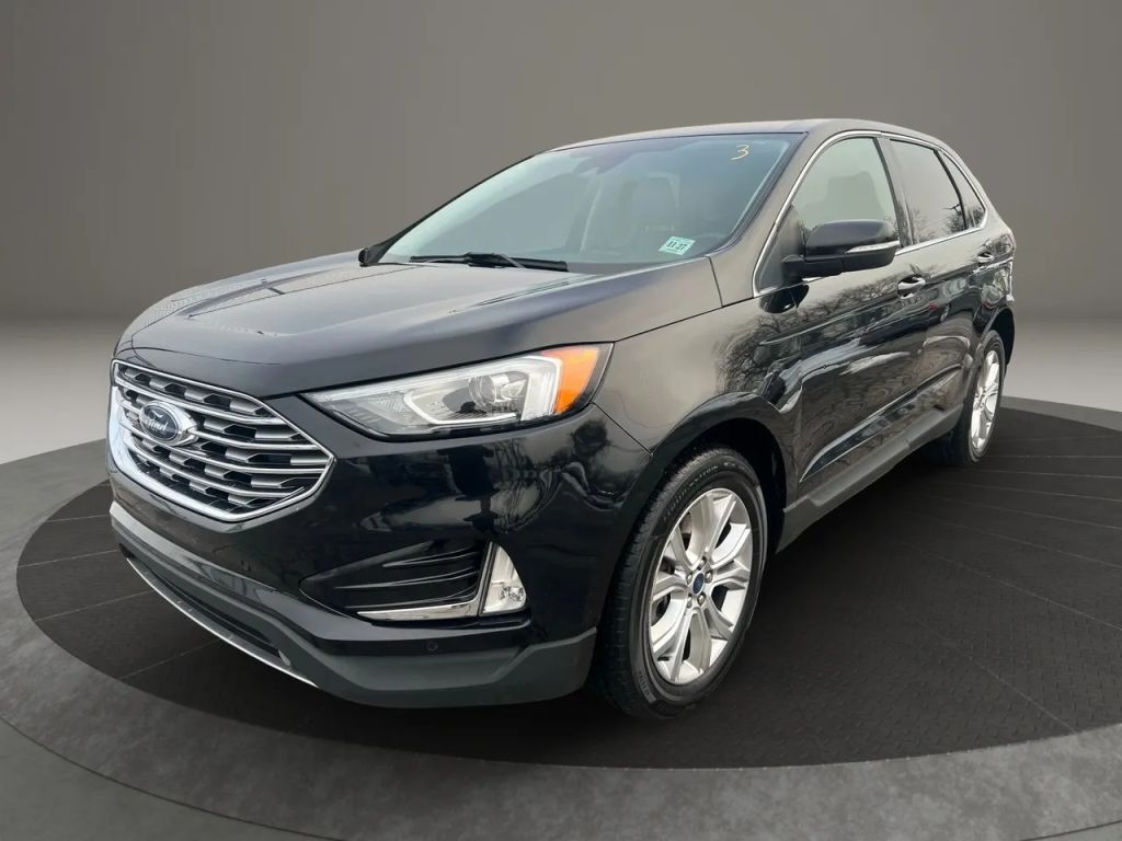 2022 FORD Edge
