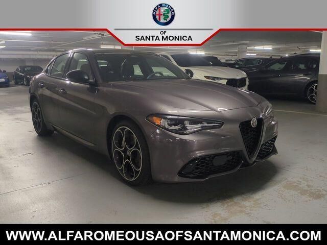 2025 ALFA ROMEO Giulia