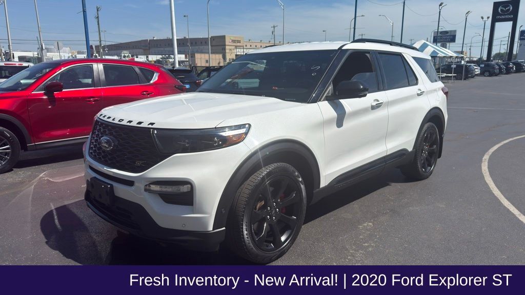 2020 FORD Explorer