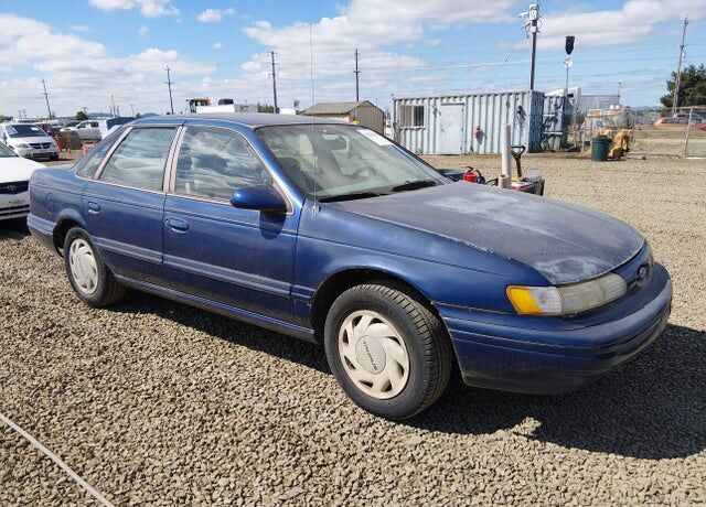 1995 FORD Taurus
