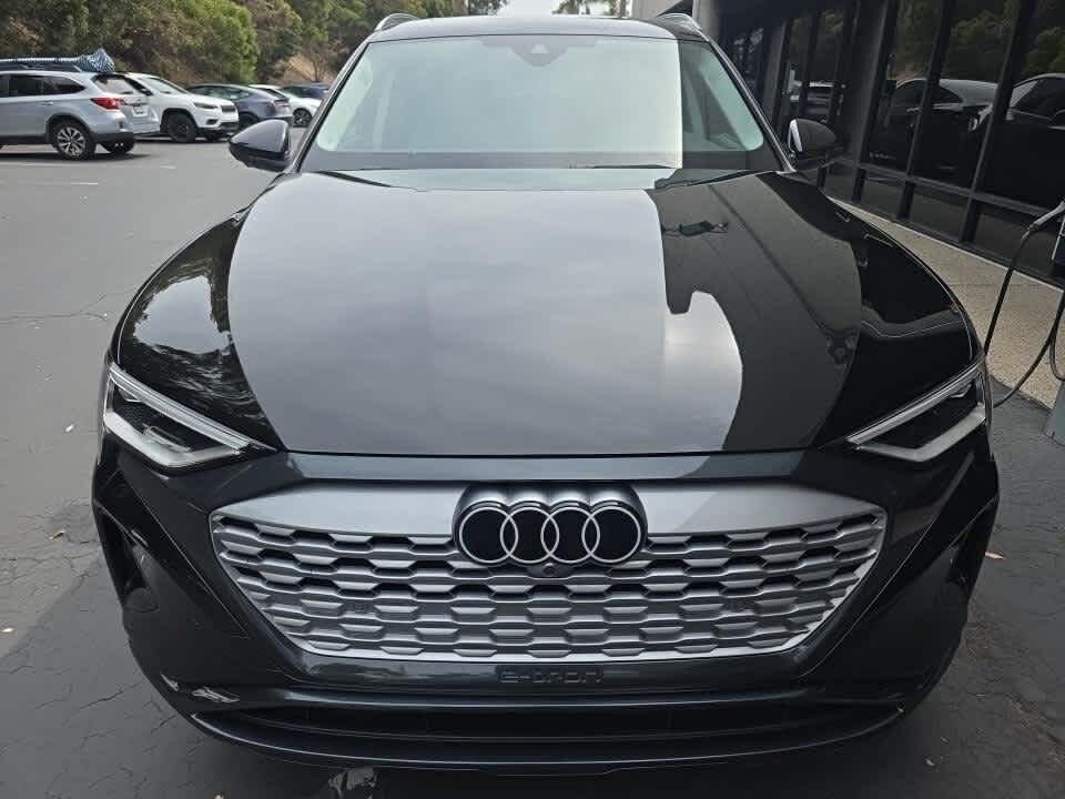2024 Audi Q8