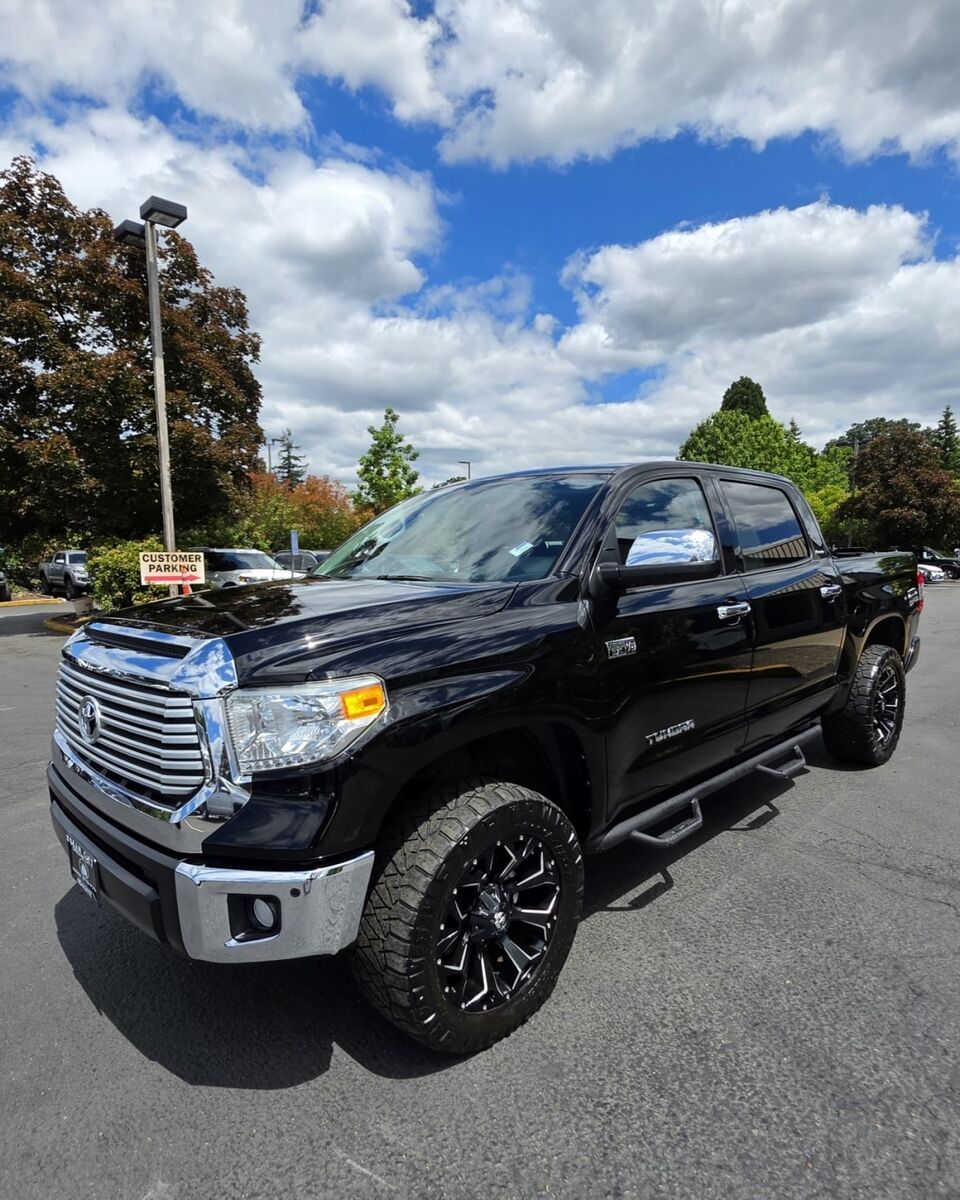2016 TOYOTA Tundra