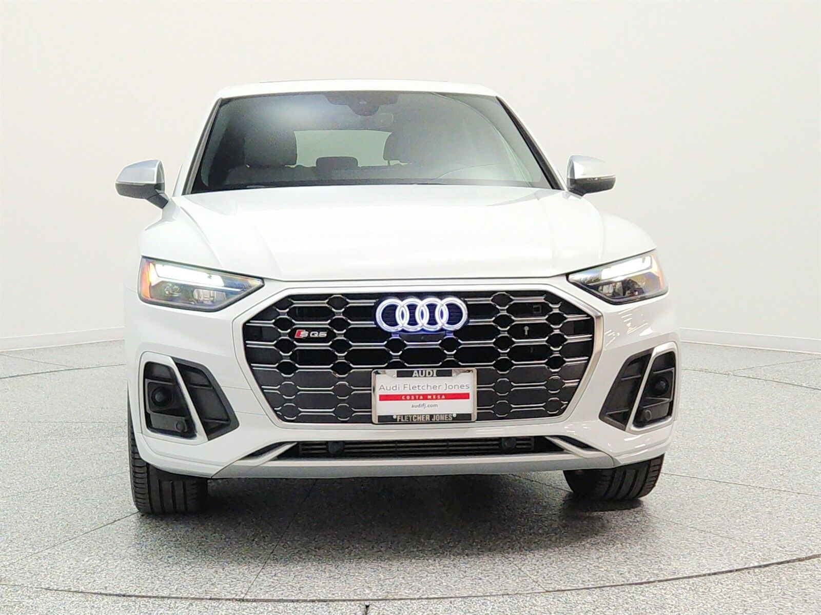 2023 Audi SQ5